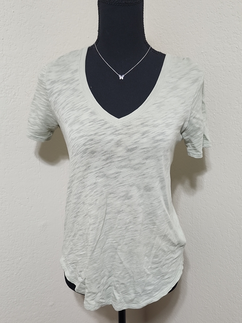 ATM Anthony Thomas Melillo Pale Green Slub Cotton V-Neck T-Shirt Sz XS Designer